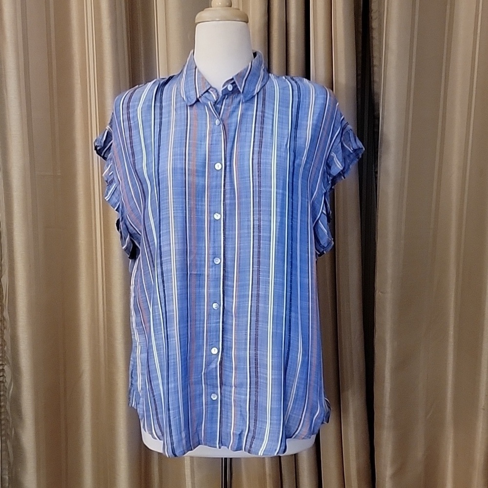 Button Down Sleeveless blouse Petite Large